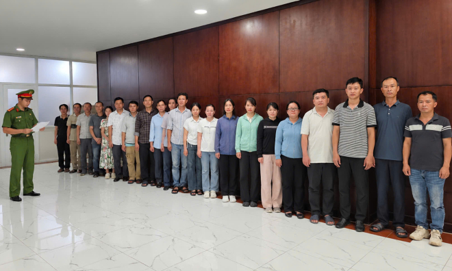 Ring establishes 326 'ghost' companies, trades nearly 20,000 billion VND in invoices