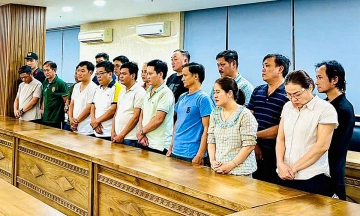 Seven officials expelled from party for illegal construction patronage