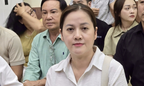 Court advises late artist Vu Linh's relatives to compromise on inheritance dispute