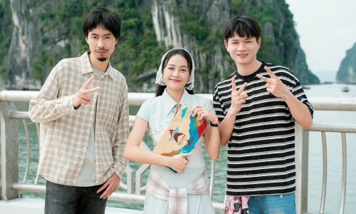 Rapper Den, Tuan Cry kick off 'Sao Chon' to explore Ha Long cuisine