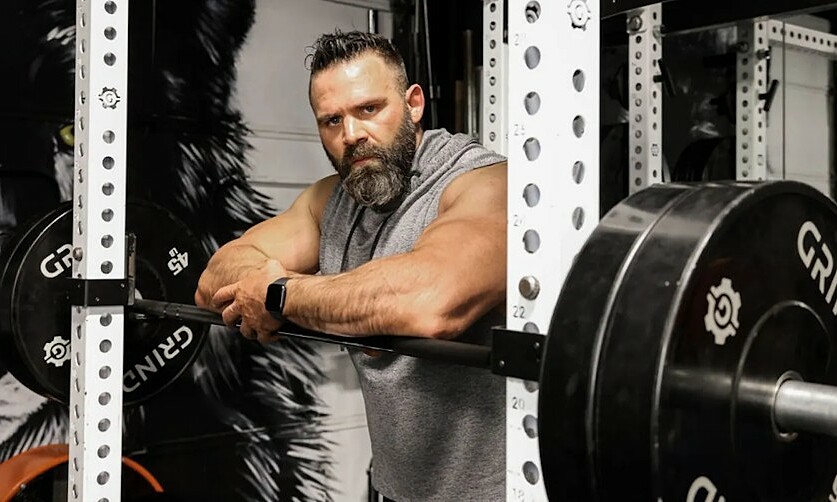 US fitness coach suggests ways to recover physical fitness for people over 35