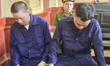 SJC employee takes 30 taels of gold to swap for lower-priced gold