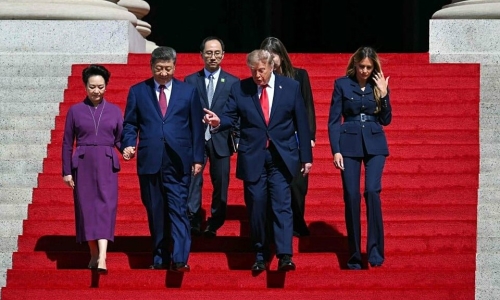 Xi's hand-holding with wife during US visit draws attention