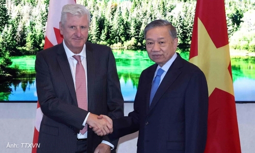 Canadian corporation seeks nuclear power cooperation with Vietnam