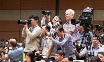 Obstructing journalists' work will incur a minimum fine of 20 million dong