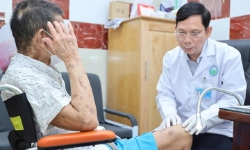 'Nightmare' of nerve pain after shingles heals