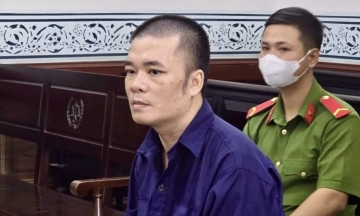 Woman scammed out of over 1,2 billion dong by lover in 'bad luck removal' scheme