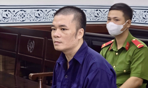 Woman scammed out of over 1,2 billion dong by lover in 'bad luck removal' scheme