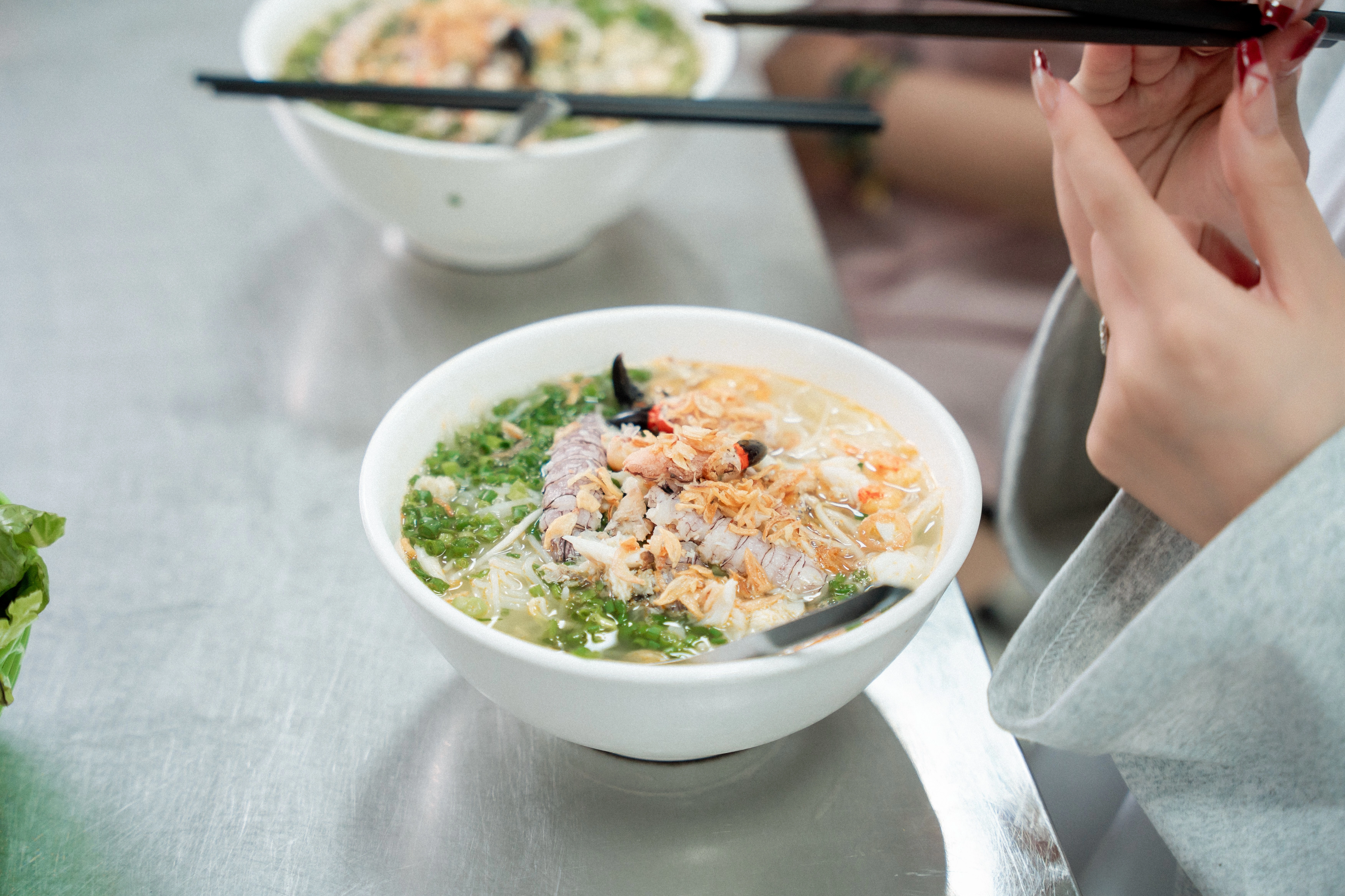 Mantis shrimp noodle bowl 'causes longing' at Sao Chon