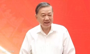 General Secretary, President: "Amend problematic regulations, rectify weak enforcement"
