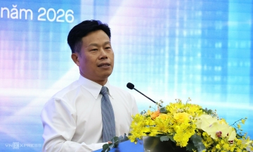 Deputy Minister Le Quan: Abundance of excellent graduates, but businesses remain unsatisfied