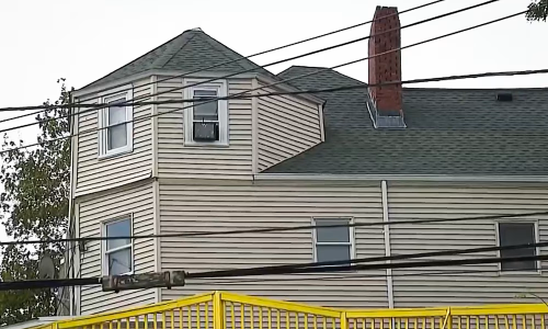Six weeks held captive in an attic by 'online boyfriend'