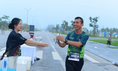 Revive recharges runners at the Nghe An Grand Tour