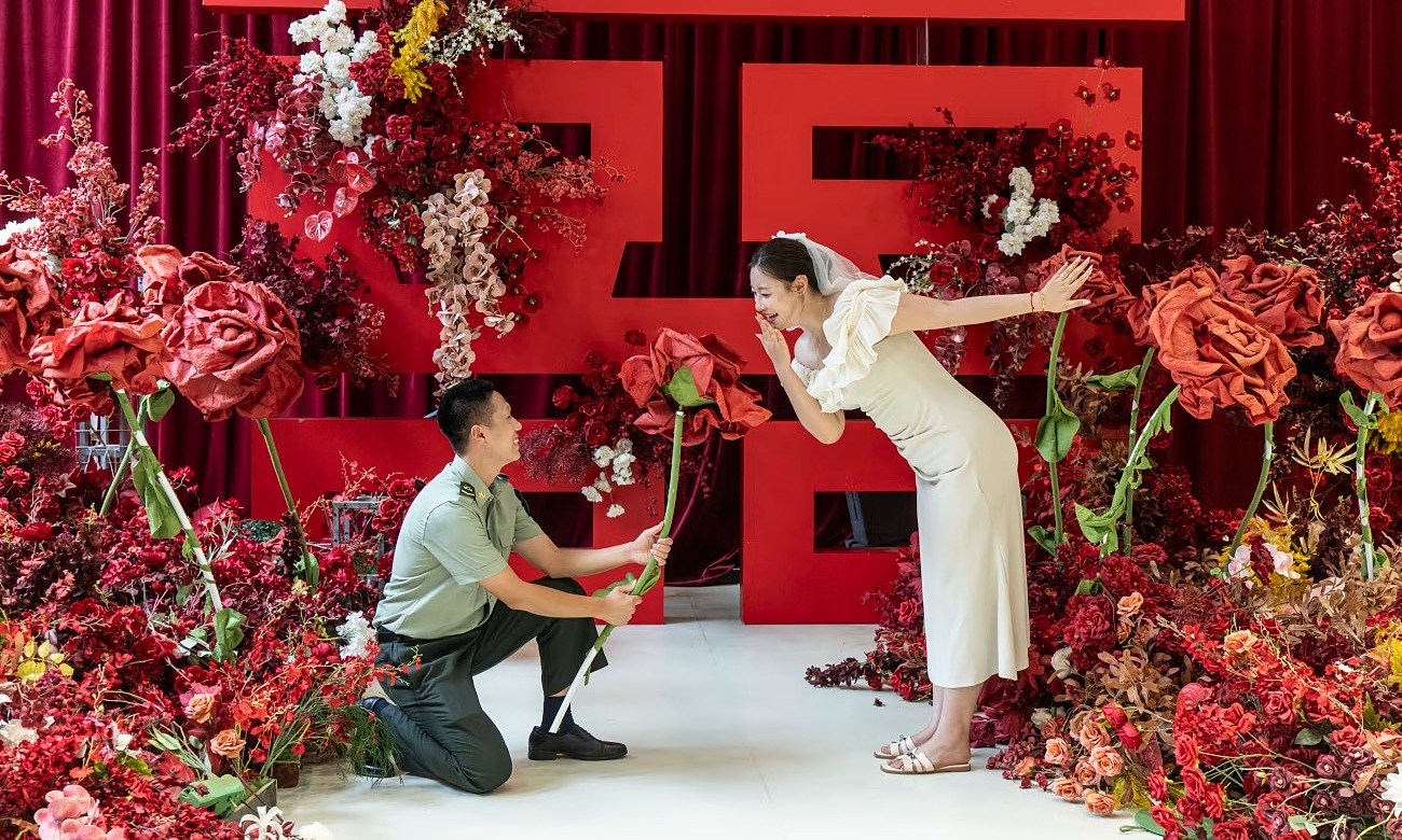 China revamps marriage registration sites to encourage childbirth