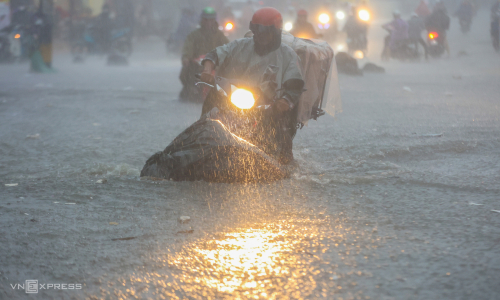 TP HCM expects continued heavy rain until 6/10