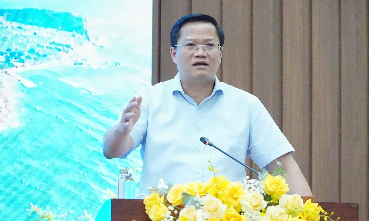 Quang Ngai chairman: 'The government will go from start to finish with investors'