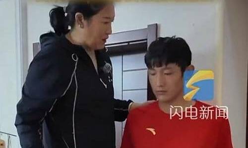 13-year-old boy over 2 meters tall eats 0,7 kg of beef per meal