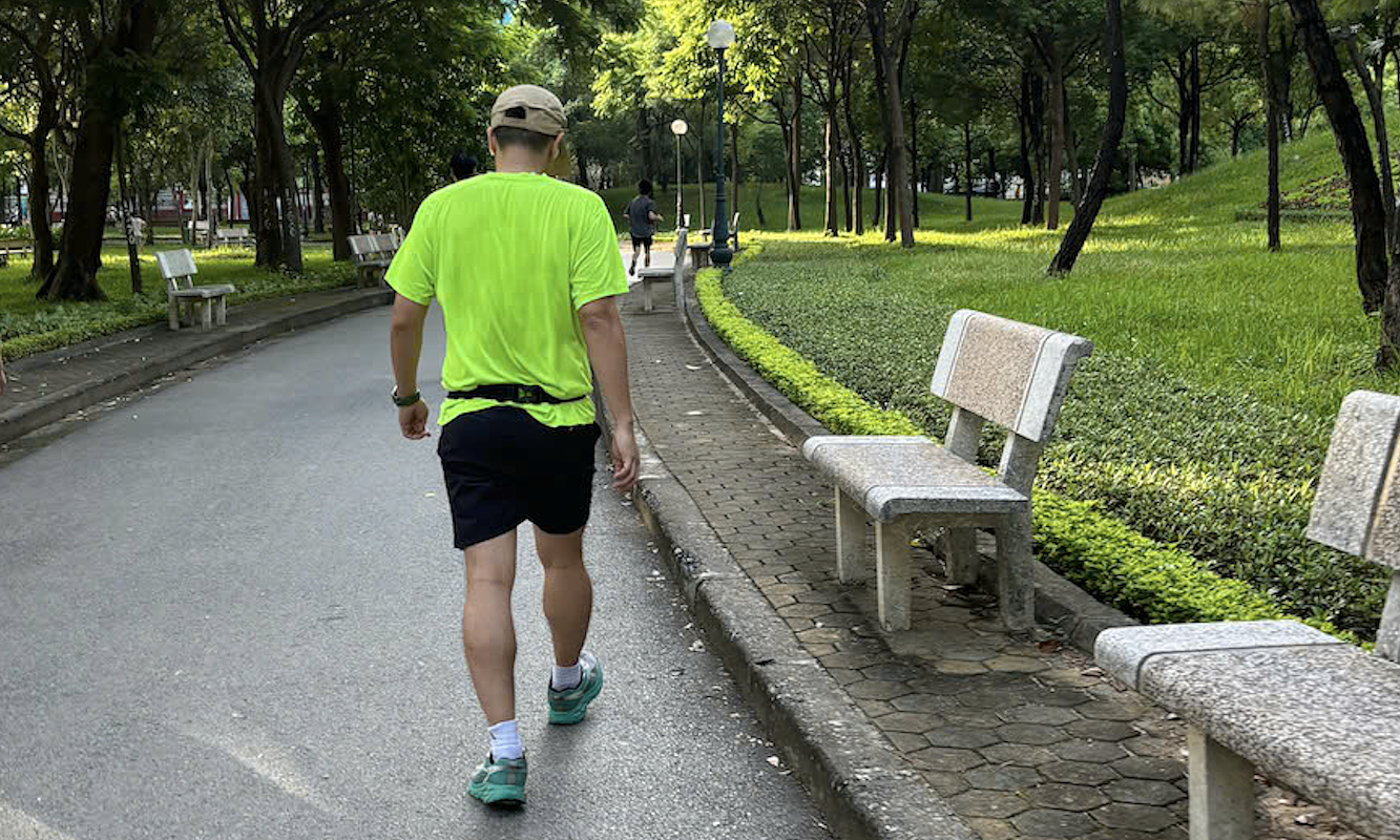 4 walking mistakes that can harm your joints