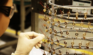 World's largest jewelry brand begins production in Vietnam