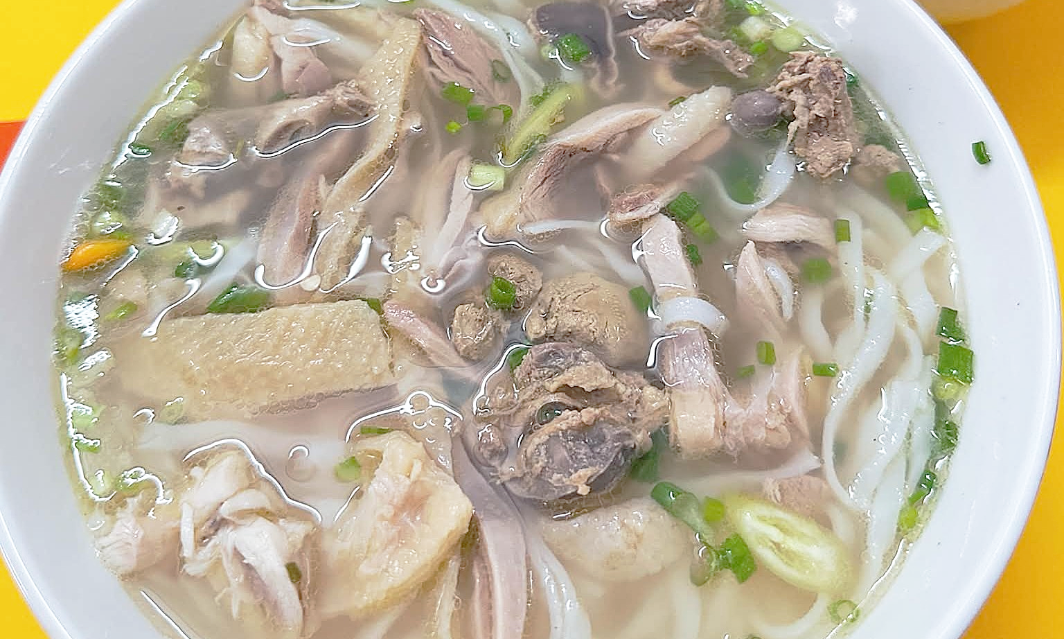 How many grams of salt are in a bowl of pho?