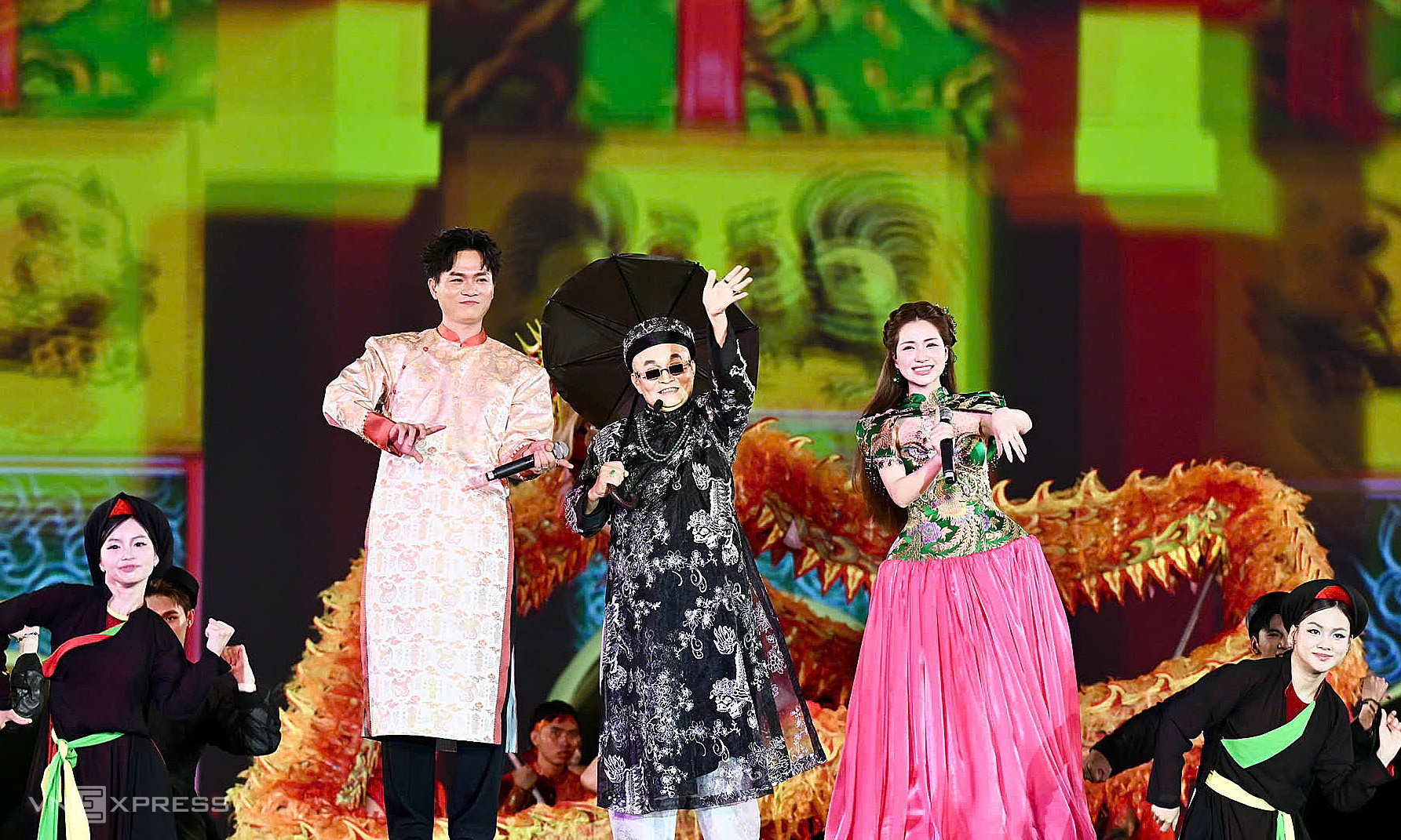 Ethnic colors at the opening of the World Culture Festival in Hanoi