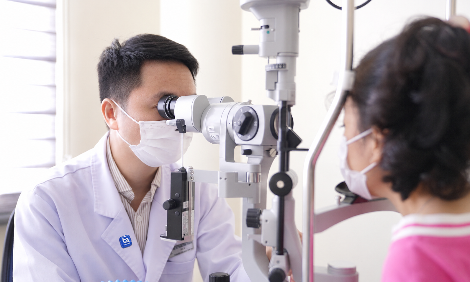 Recognizing eye diseases through blurry vision symptoms