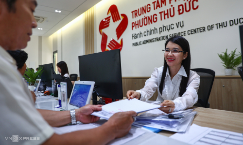 Commune officials' public service allowance to increase to 55% from 1/7