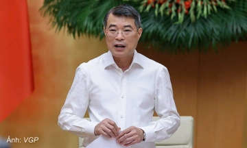 Prime minister calls for comprehensive review of general education program to reduce academic and examination pressure