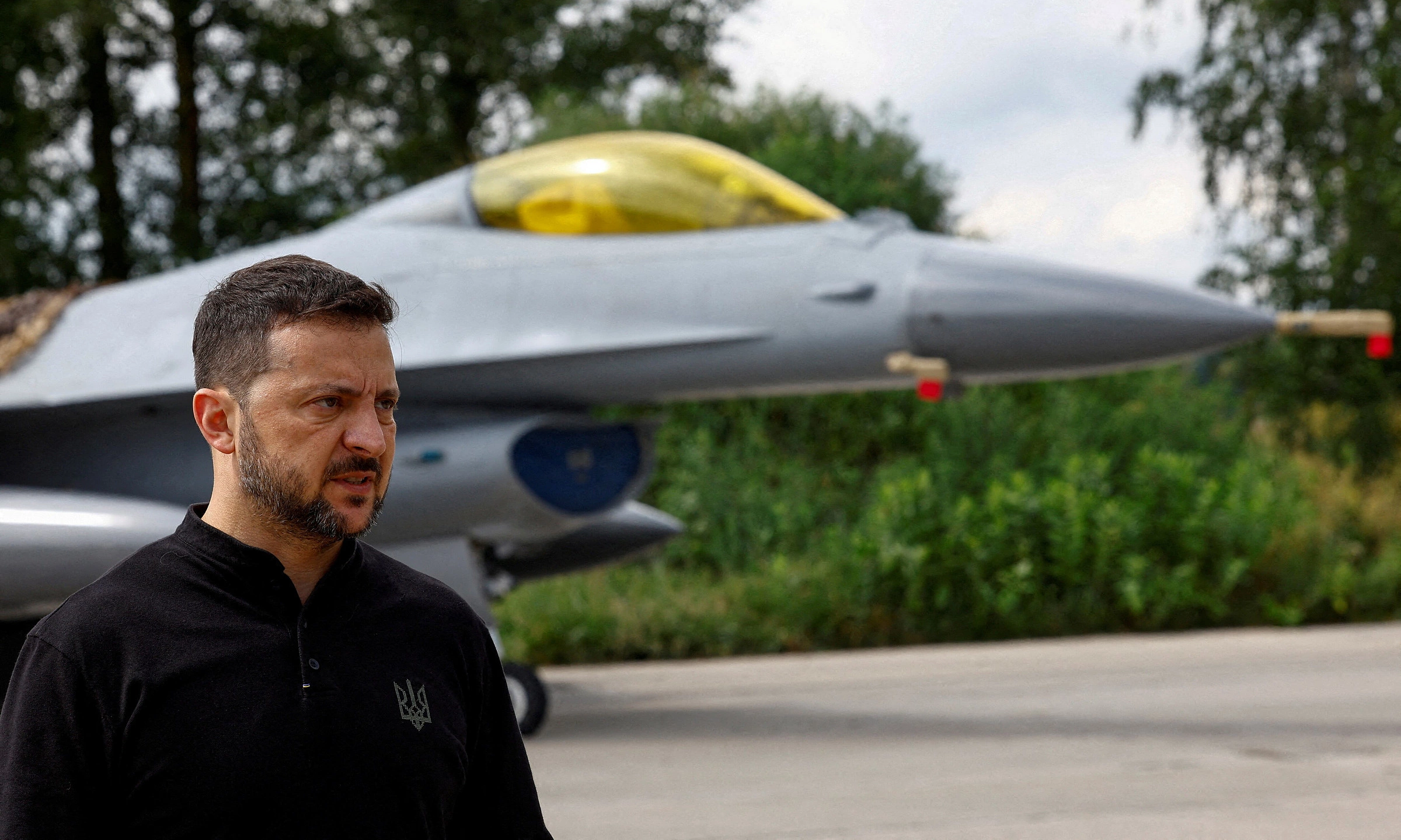 Zelensky: half of Ukraine's F-16 fleet is undergoing repairs in Europe
