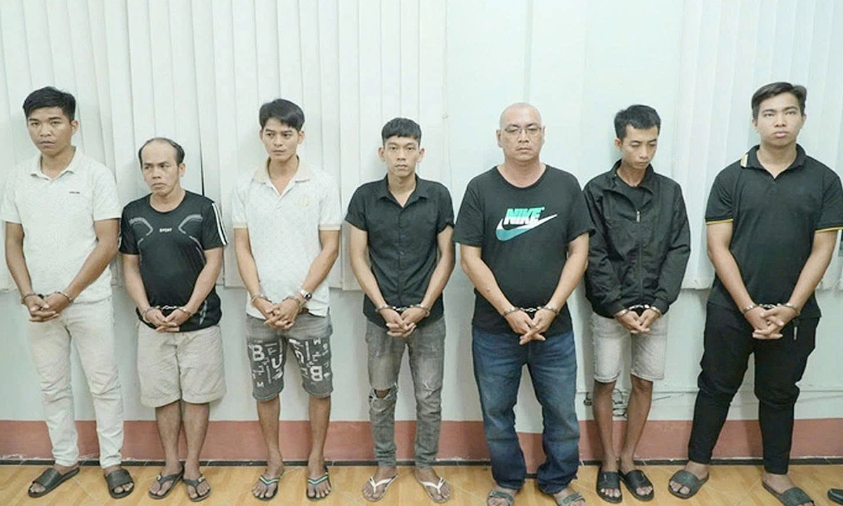 Seven more charged in Can Tho coffin-dancing street disturbance