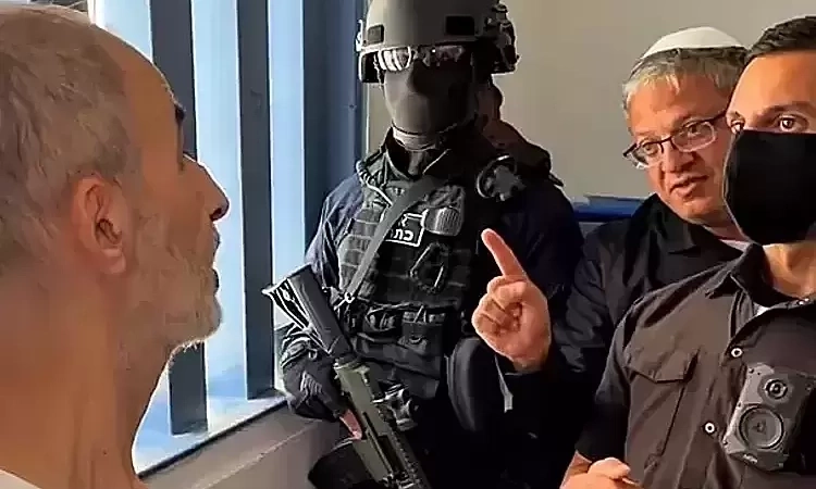 Israeli minister fined after video threatening to execute Palestinian prisoner