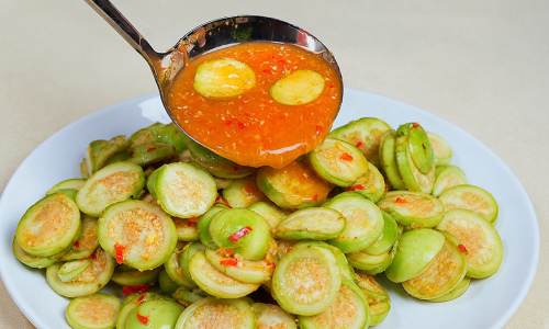 Is 'one eggplant equals three doses of medicine' true?